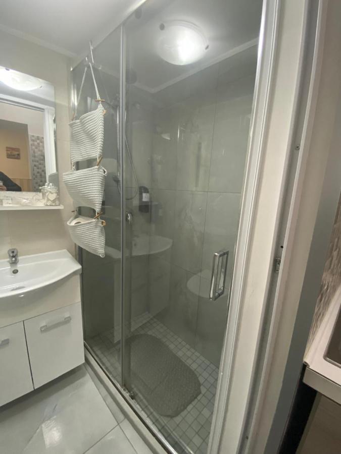B&B House Napoli Cavour Luaran gambar